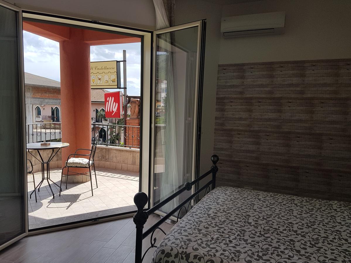 La Porta Dell'Alcantara Gaggi Ngoại thất bức ảnh